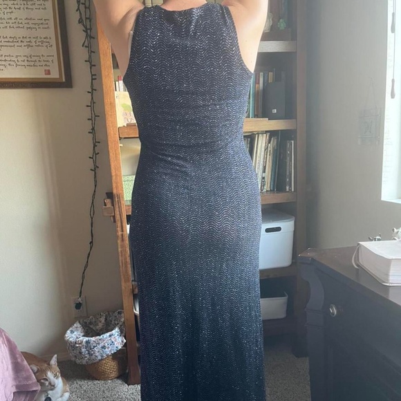 J.D LTD NAVY SHIMMER DRESS - Picture 3 of 4